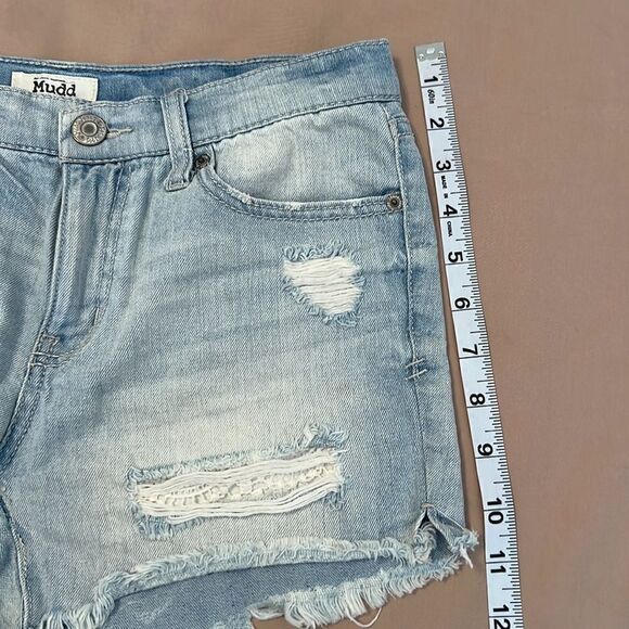 MUDD size 7 distressed denim shorts fab with cowboy boots or flip flops EUC - Picture 10 of 14